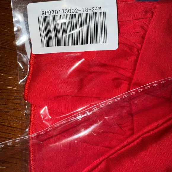 New Sweetheart Ruffle Bubble Romper - Picture 7 of 7